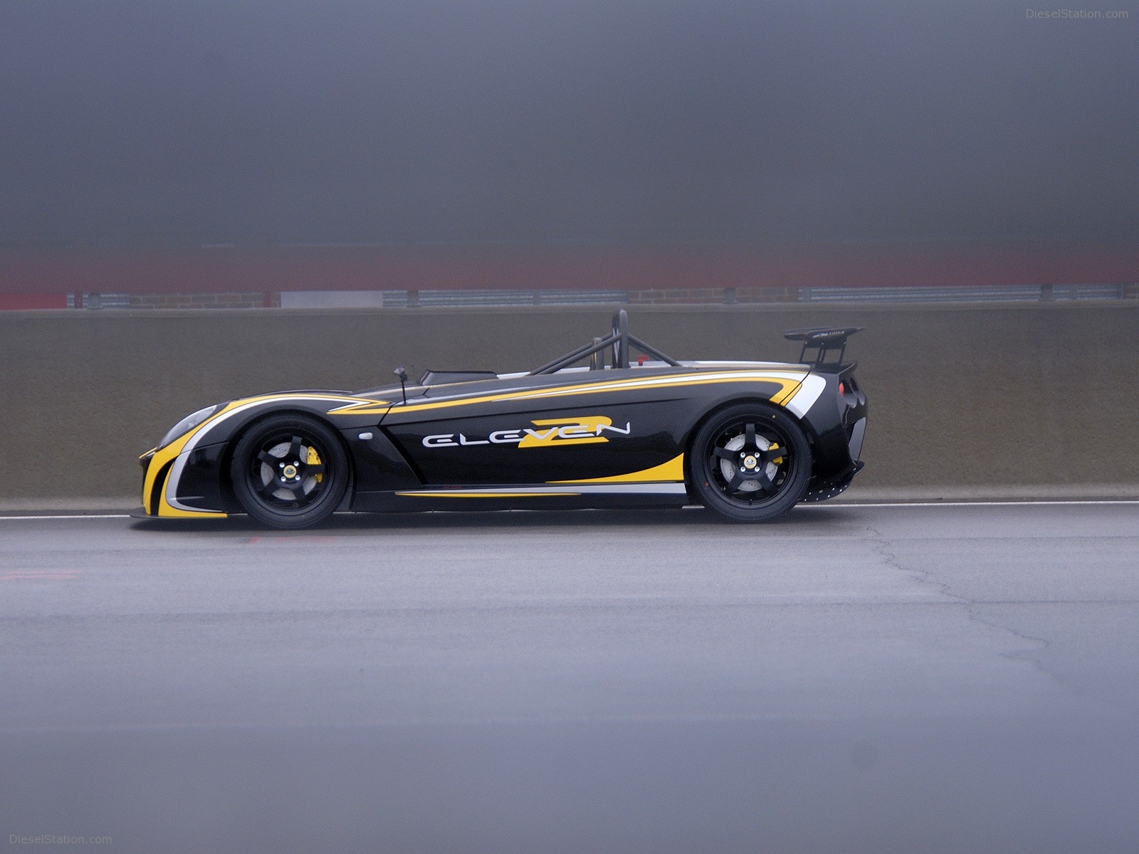 Lotus 2 Eleven